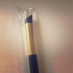 Sculpting Shadow Brush Estée Lauder